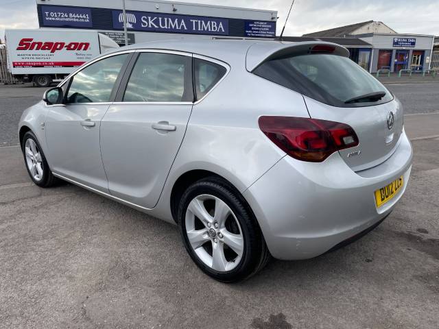 2012 Vauxhall Astra 1.6i 16V SRi 5dr