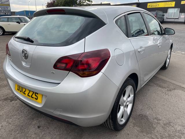 2012 Vauxhall Astra 1.6i 16V SRi 5dr