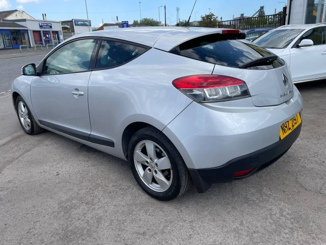 2010 Renault Megane 1.5 dCi 106 Dynamique TomTom 3dr