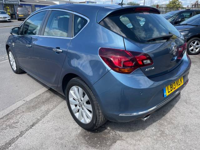 2013 Vauxhall Astra 2.0 CDTi 16V ecoFLEX Elite [165] 5dr