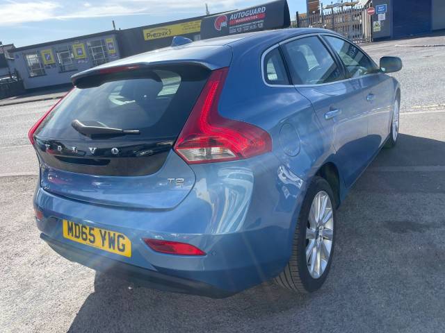 2015 Volvo V40 2.0 T2 [122] SE Nav 5dr