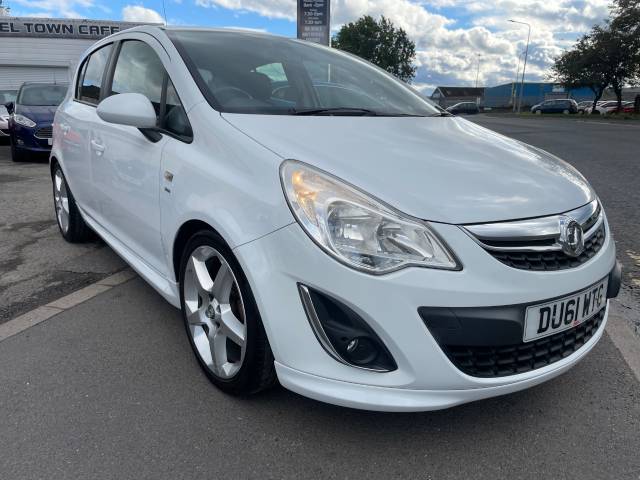Vauxhall Corsa 1.4 SRi 5dr [AC] Hatchback Petrol White