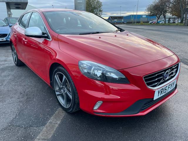Volvo V40 1.6 D2 R DESIGN 5dr Hatchback Diesel Red