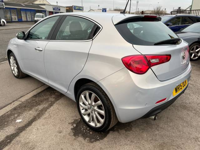 2015 Alfa Romeo Giulietta 2.0 JTDM-2 Business 5dr