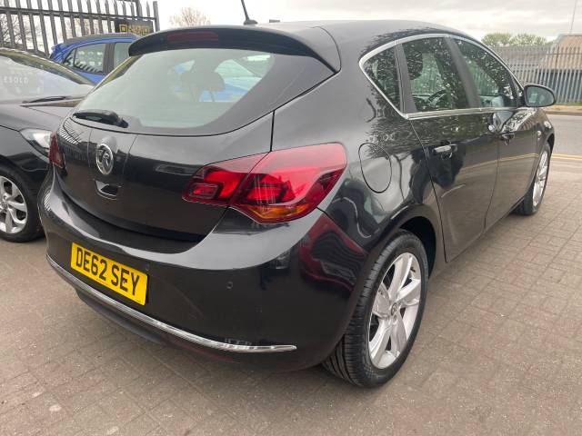 2012 Vauxhall Astra 1.6i 16V SRi 5dr