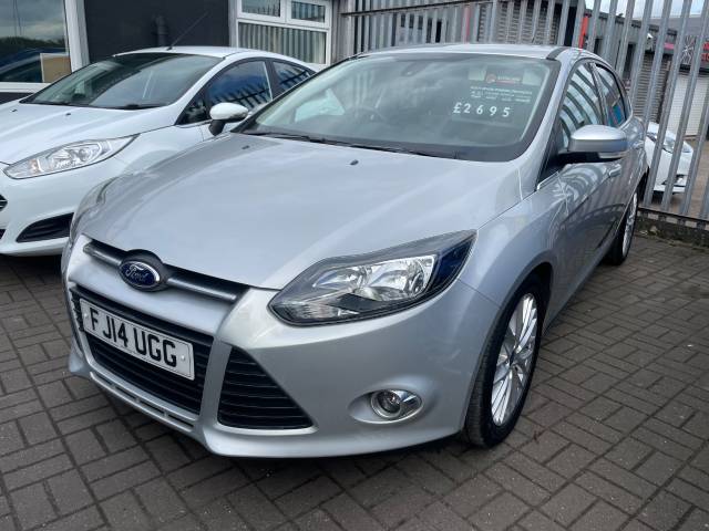 Ford Focus 1.0 EcoBoost Zetec 5dr Hatchback Petrol Silver