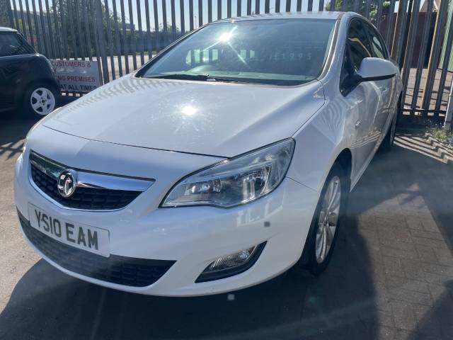2010 Vauxhall Astra 1.6i 16V Exclusiv 5dr