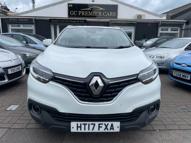 Renault Kadjar 1.5 dCi Dynamique S Nav 5dr Hatchback Diesel White
