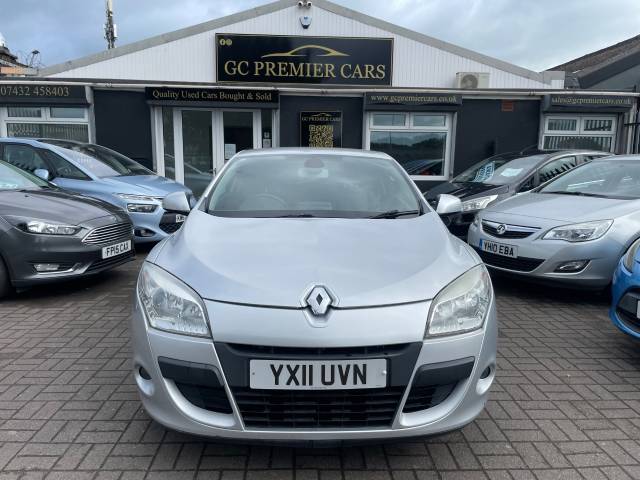 Renault Megane 1.6 16V 110 Dynamique TomTom 3dr Coupe Petrol Silver
